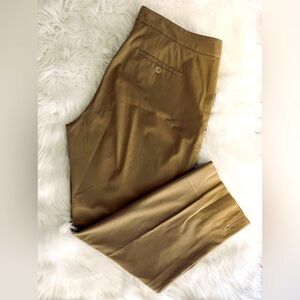 Theory Full length  Beige Pants​